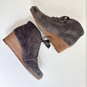 Dr. Scholl’s Gray Suede Wedge Booties, Size 8.5
